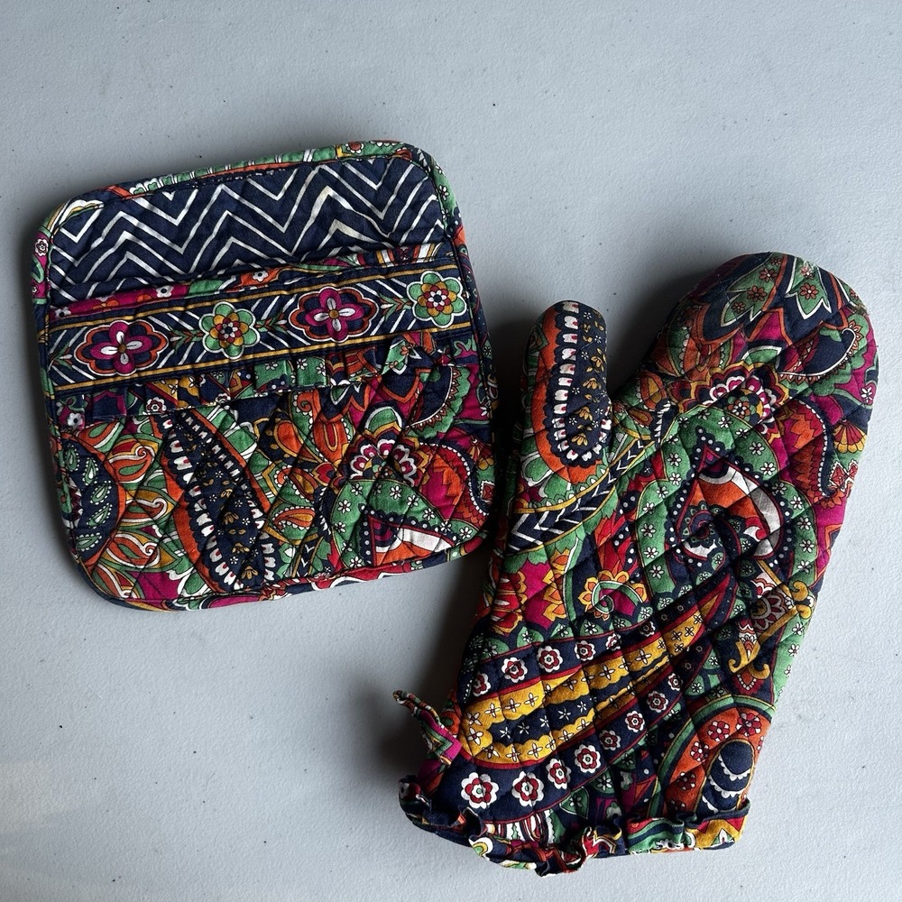Vera Bradley Venetian Paisley Floral Quilted Oven Mitt & Pot Holder Kitchen Set